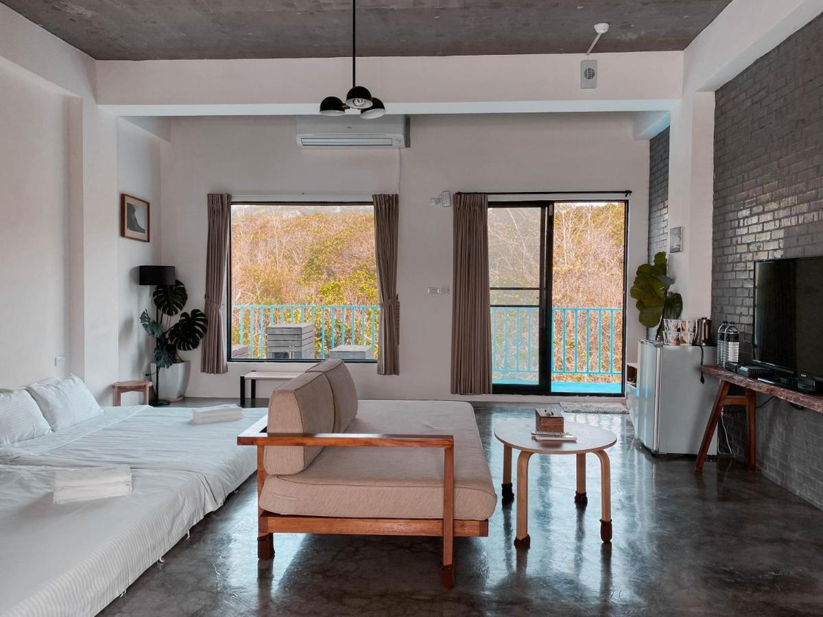 Lugo Hotel Manzhou Εξωτερικό φωτογραφία