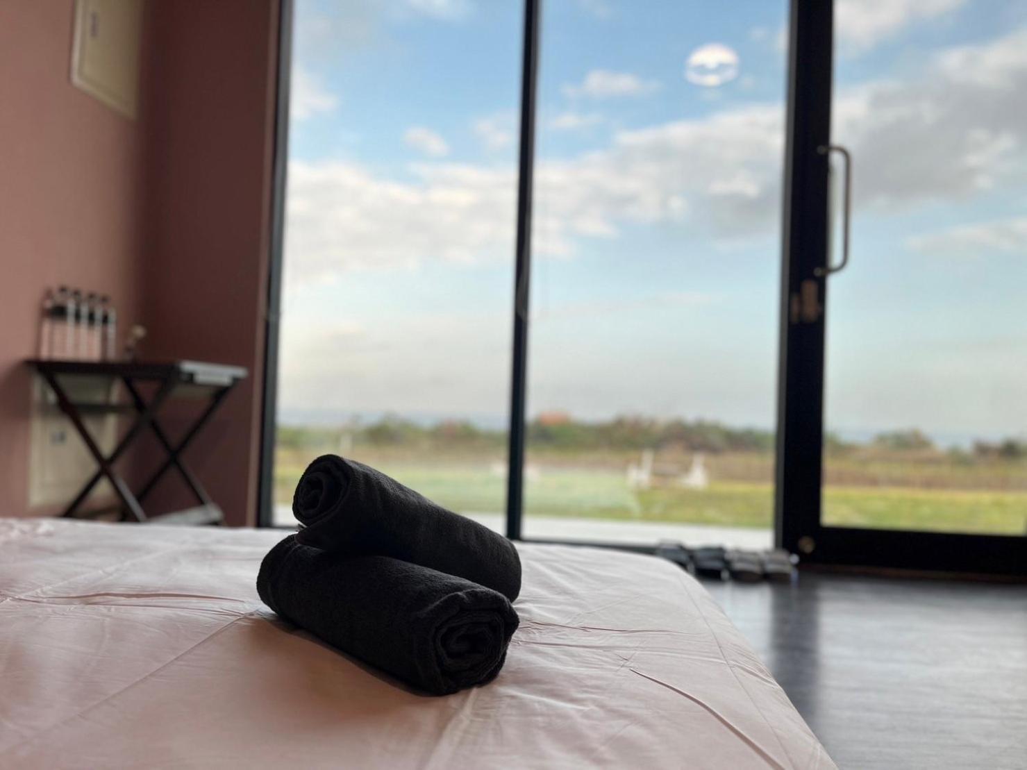 Lugo Hotel Manzhou Εξωτερικό φωτογραφία